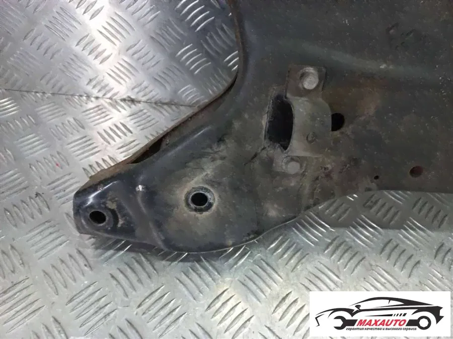 подрамник MITSUBISHI ASX I 2010-2016 MN100292 MITSUBISHI ASX I 2010-2016 2015г. (артикул К57-64651682)