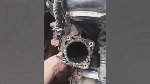 Быстрая замена стартера на Mitsubishi Lancer 10 без снятия впускного коллектора.