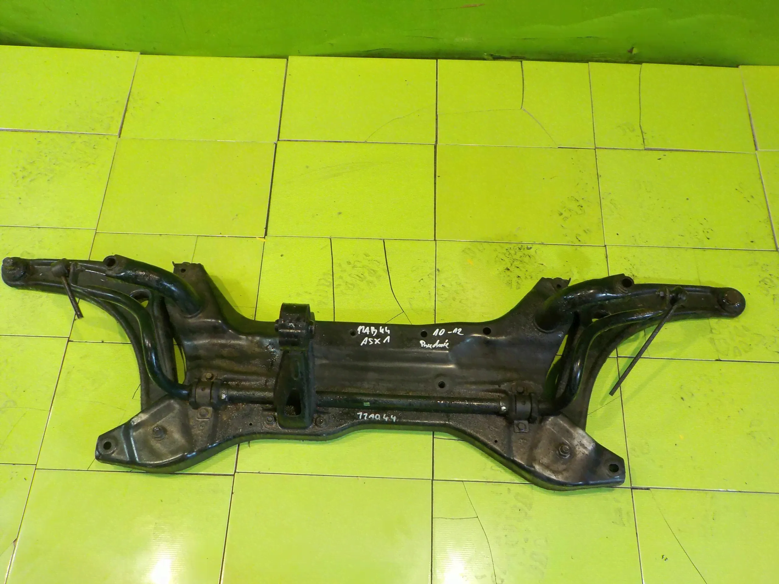 Балка подвески передняя (подрамник) Mitsubishi ASX 1 поколение (2010-2012), 8823999-0
