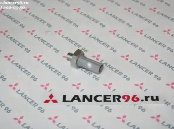 Датчик давления масла Mitsubishi ASX (Митсубиси АСХ) - MN163743-0