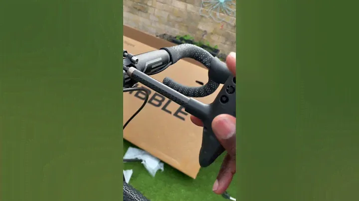 Unboxing Ribble CGR Ti with SRAM Rival eTap Axs